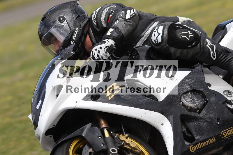 /Archiv-2025/05 14.04.2025 Plüss Moto Sport ADR/Freies Fahren/71